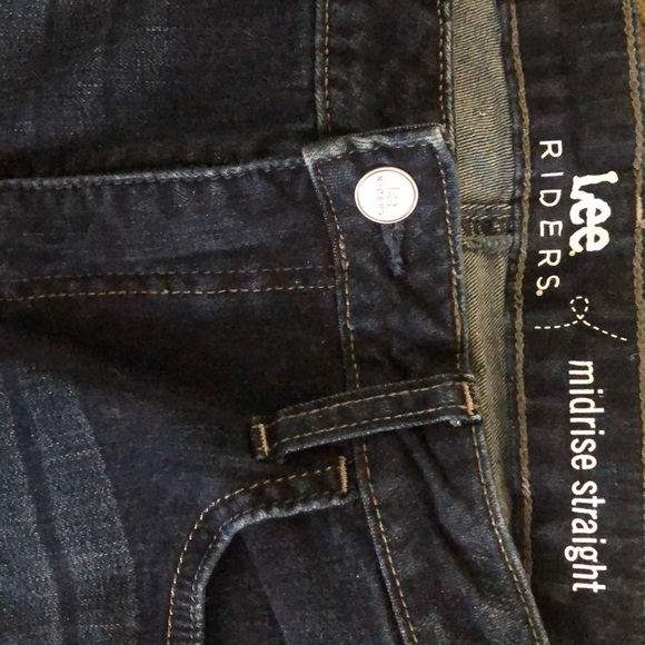 Lee Riders - Picture 2 of 4